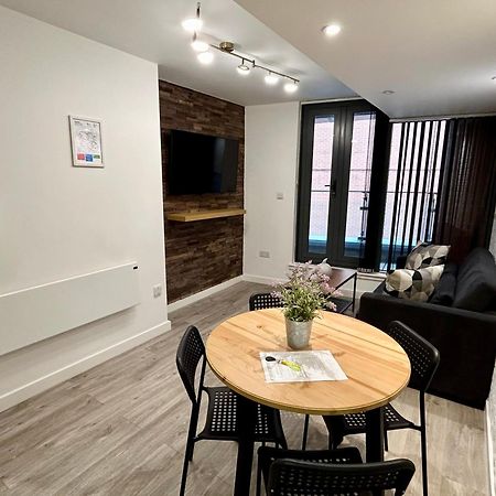 One Bed Apartment - City Centre 曼彻斯特 外观 照片